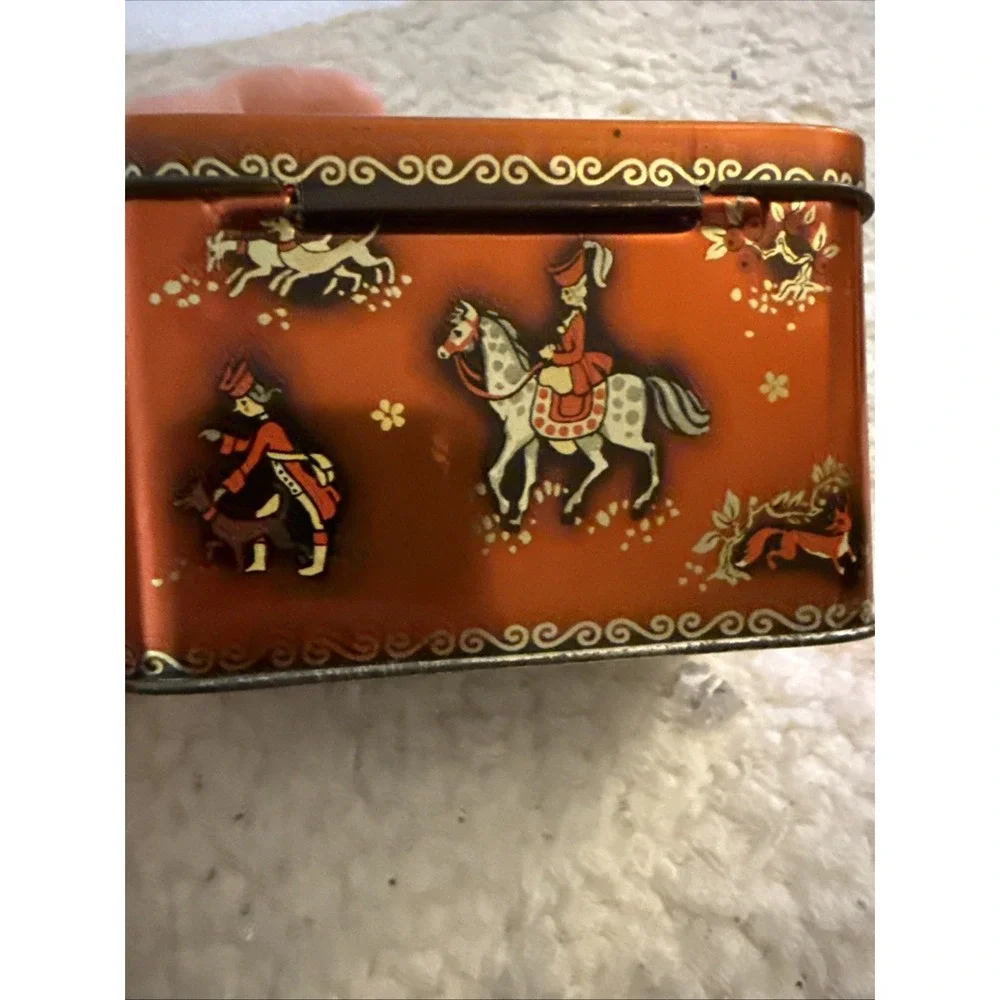 VTG Horner Tin Royal Horseback Riders Made In England 4